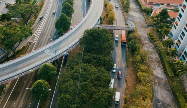 Fuvarozás Magyarországon: Közúti fuvarozás szabályok, trendek és lehetőségek